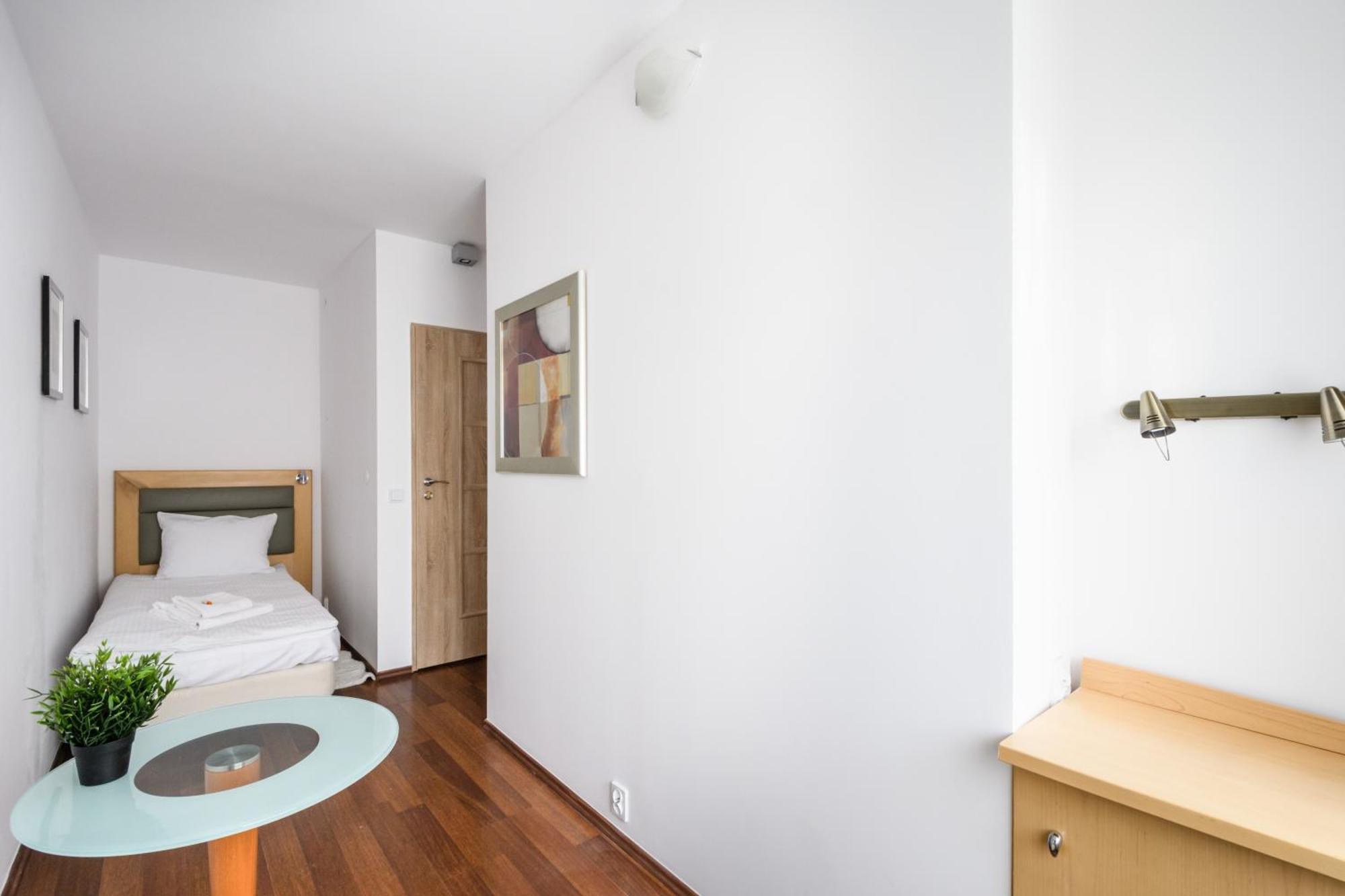 404 Rooms Zamiany Ursynow Warsaw Exterior photo